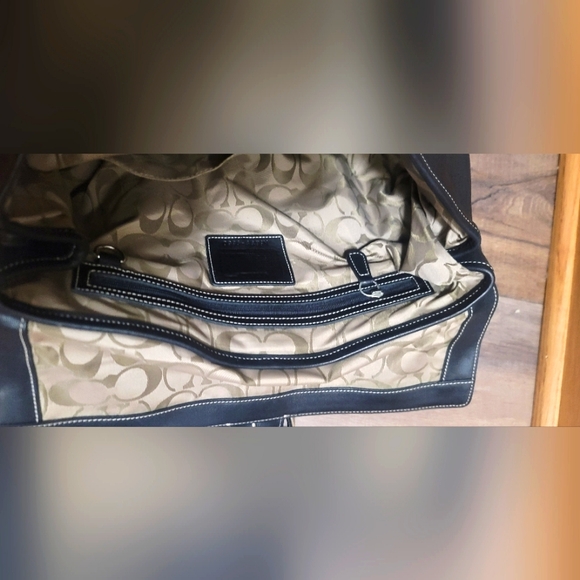 Coach Vintage Leather Hampton Soho Handbag Black . - Picture 8 of 11